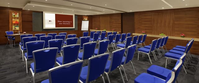 double-tree-al-barsha-meeting-rooms-05.jpg