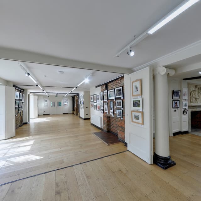 Lower Gallery & Entrance Hall