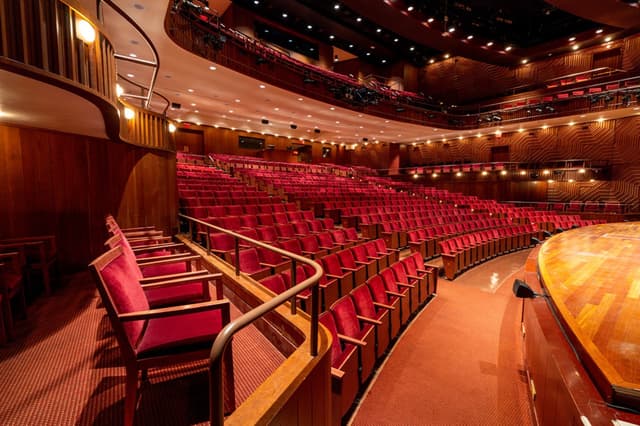 nyu-theater-nyc-ducharme-5-a8a336347caf102e10b6c298043d6991.jpg