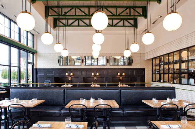 DiningRoom,TheGeneralMuir(credit Jeff Herr Photography).jpg