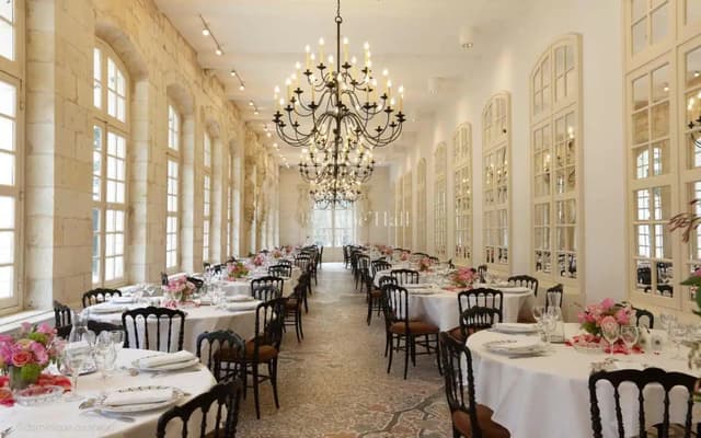 Chateau-de-Chenonceau-Orangerie.jpg