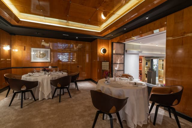 photo RESTAURANT PIERRE GAGNAIRE par Cyril Carrere-WEB-178.jpg