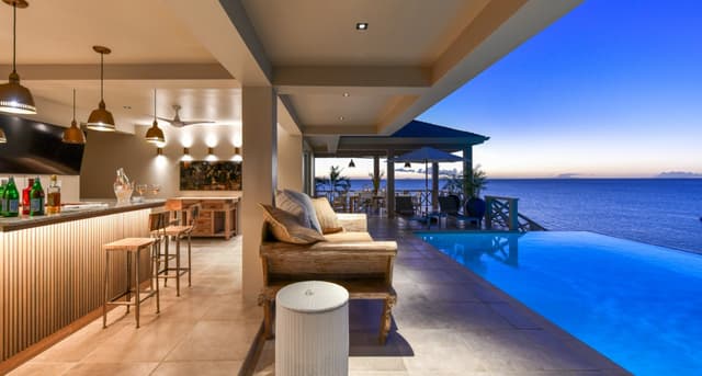 exterior_74Ext-PAPI-VillaPap-2201JMR22150.jpg