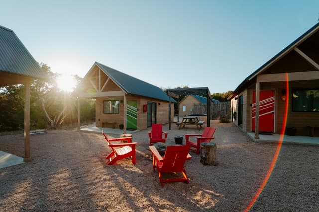 Full Buyout of Lucky Arrow Retreat - Glamping Capital of Texas Event Venue