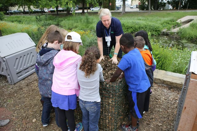 Nature Explore Woman and Children.jpg