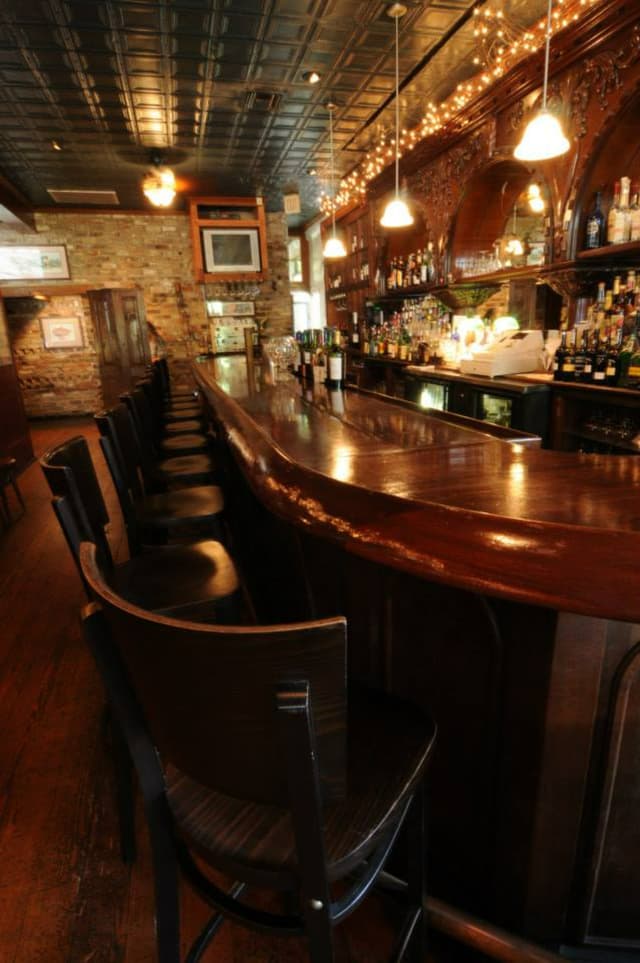 Front Bar 