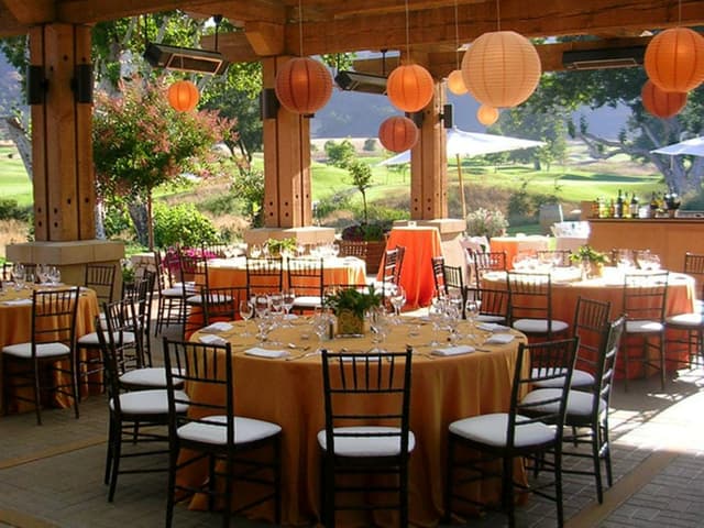 weddings-venues-snipper-2-rose-garden.jpg