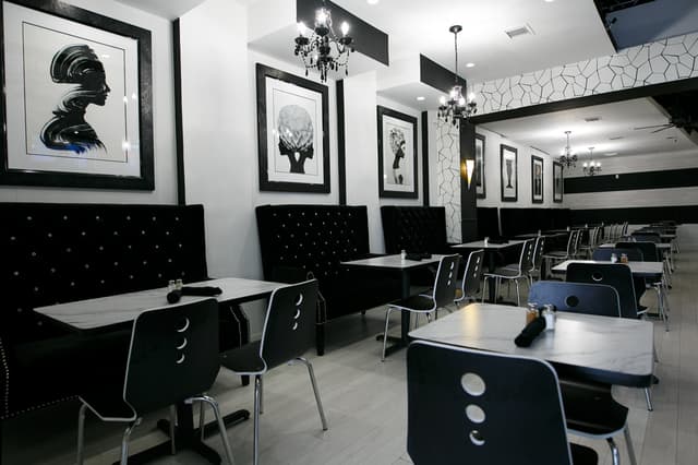 restaurant5.jpg
