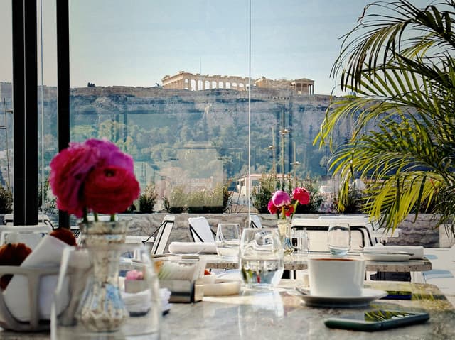 05-Dollis-Rooftop-Restaurant.jpg