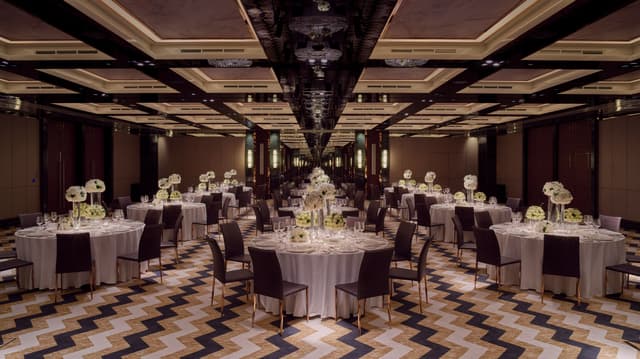 Waldorf-Astoria-Dubai-International-Financial-Centre-New-York-Event-Venue.jpg