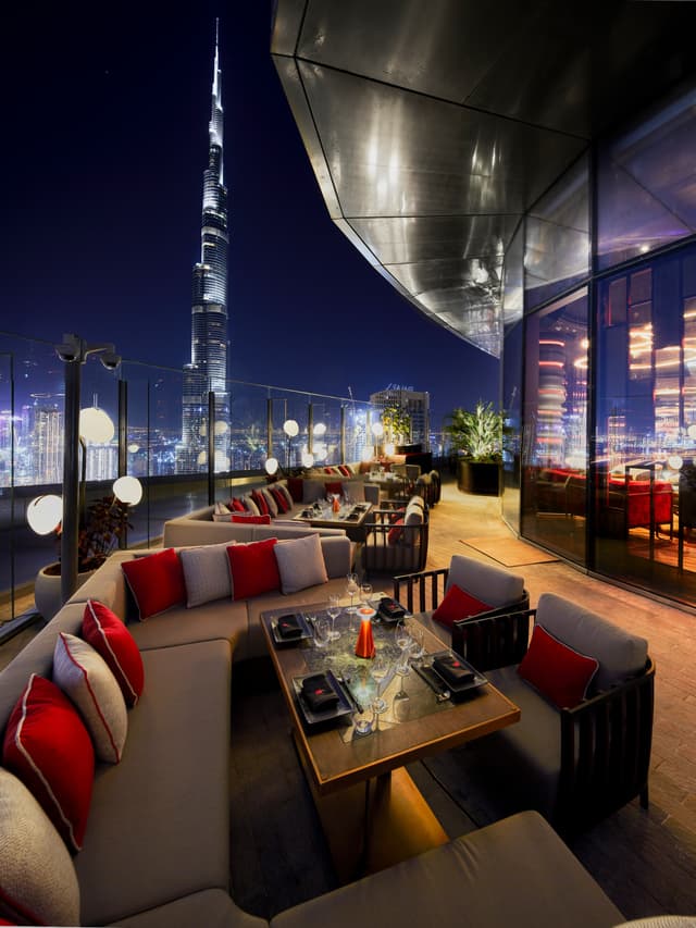 Club Lounge Outdoor