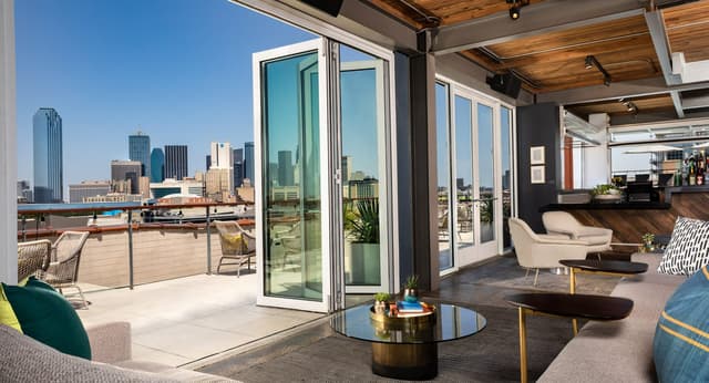 Gallery Rooftop Lounge
