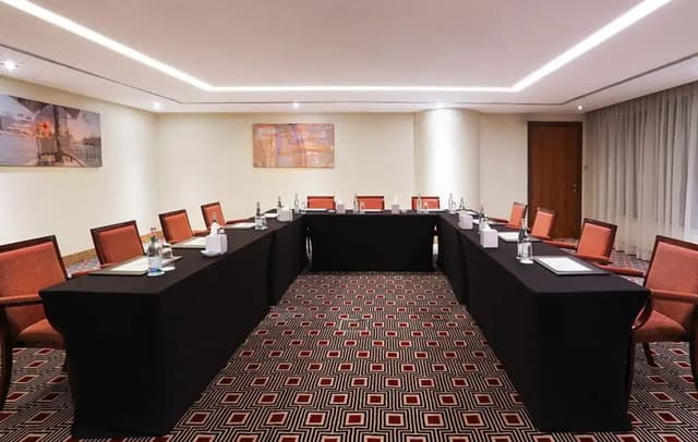 conference-room-5.jpg