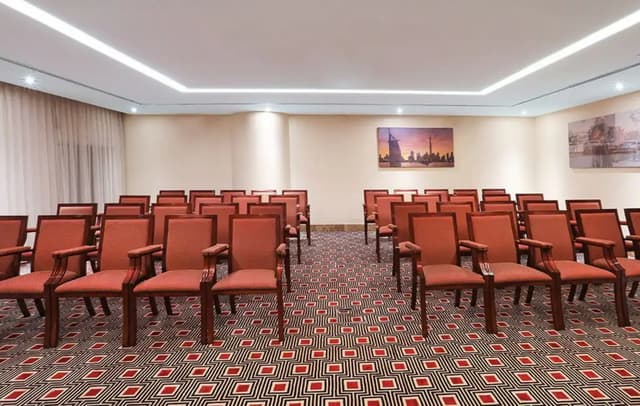 conference-room-11.jpg