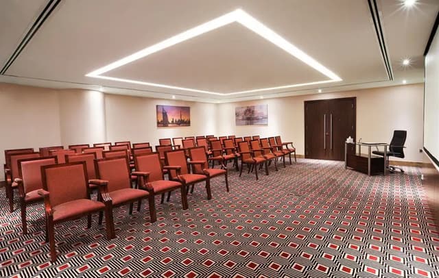 conference-room-10.jpg