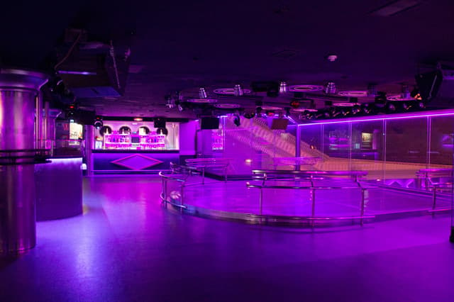 3rd Floor (Dance Floor)