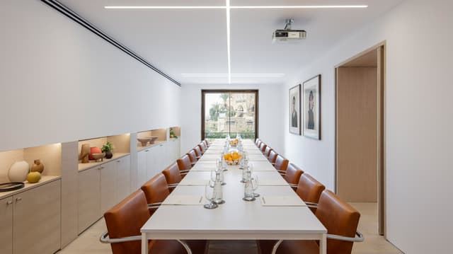 Executive Boardroom I