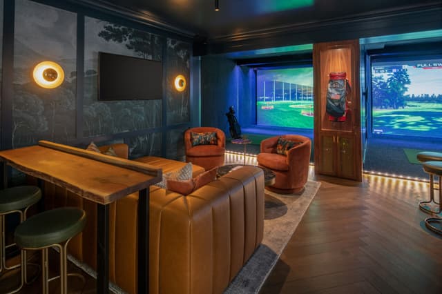 The Nineteenth: Topgolf Swing Suite