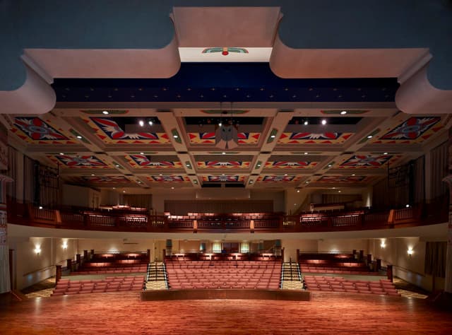  Lincoln Theatre