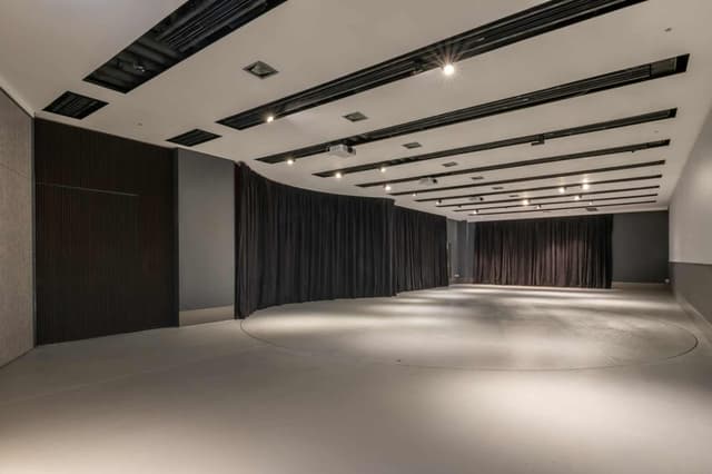 GIG-event-space-scaled.jpg