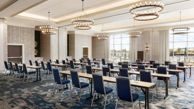 ilmcc-meeting-room-ballroom.jpg