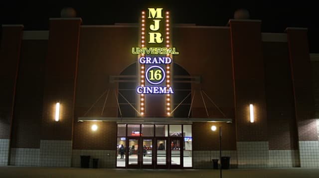 Universal Grand Cinema 16