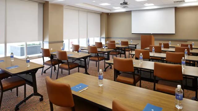 RDUXN-P012-Meeting-Room-Classroom-Setup.jpg