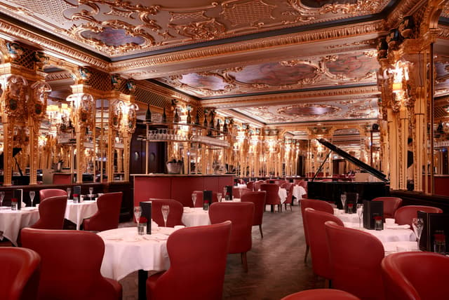 Hotel-Cafe-Royal-Oscar-Wilde-Lounge-7.jpg
