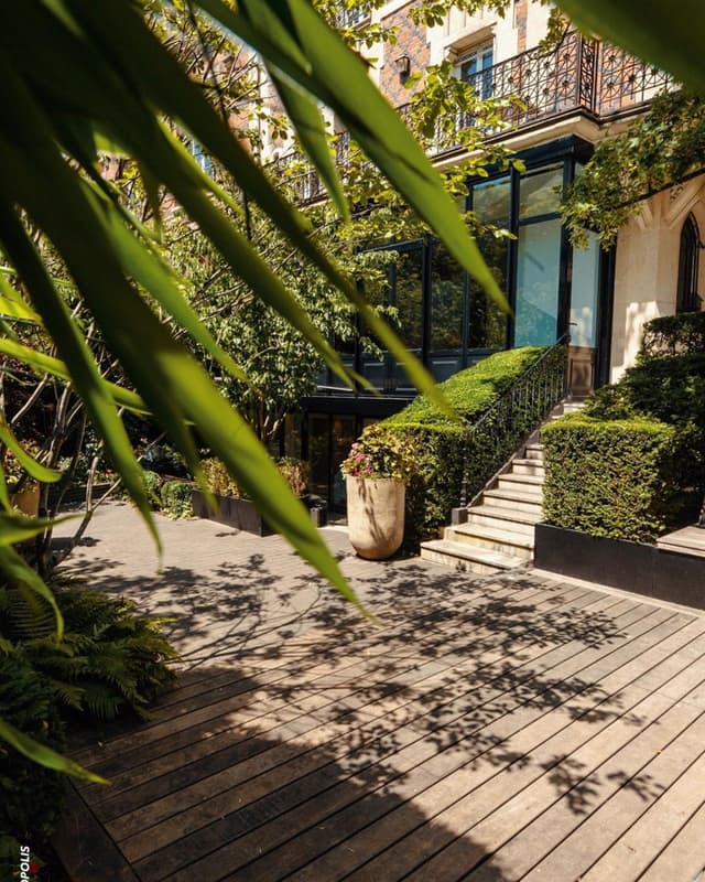 Landscaped Garden in Paris