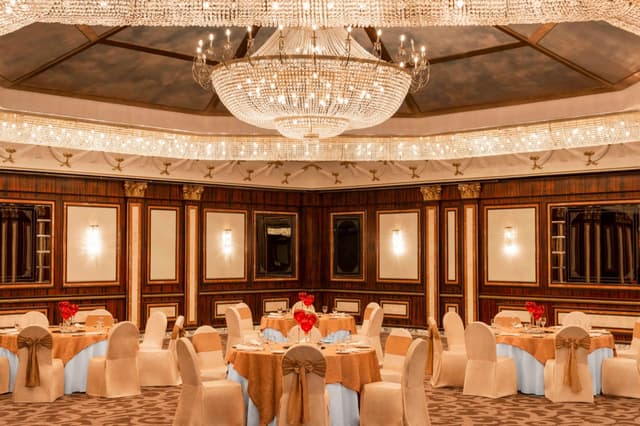 Falcon Ballroom Foyer (Outdoor)