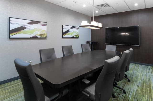 dalsw-boardroom-2461-hor-clsc.jpg