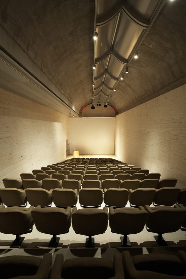 Kahn Auditorium