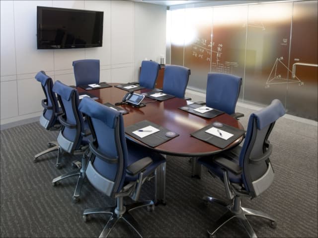 garden-3_conference-room_landscape.jpg