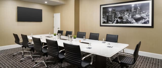 20190411-clthu-executive-boardroom.jpg
