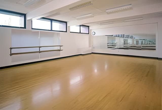 Dance Studio 126