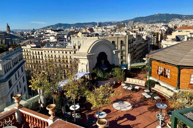 RoofTop-View-El-Palace-Barcelona.jpg