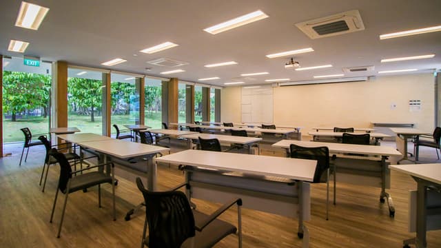 venue-ficus-room2-1670x940.jpg