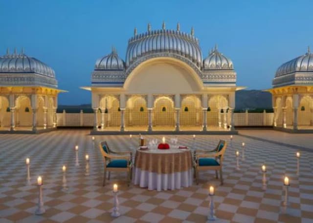 Hawa-Mahal-Jaipur.jpg