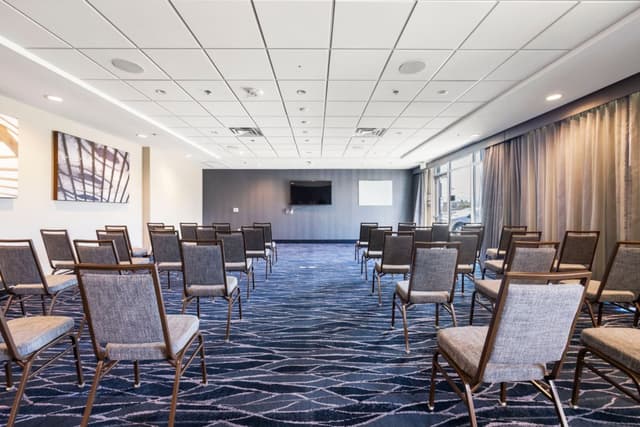 Oyster Point Meeting Room