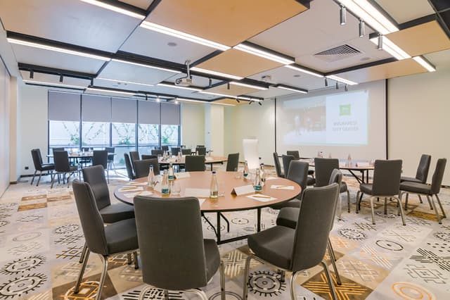 hora3_conference_ibis_Styles_Bucharest_City_Center_8759-1.jpg