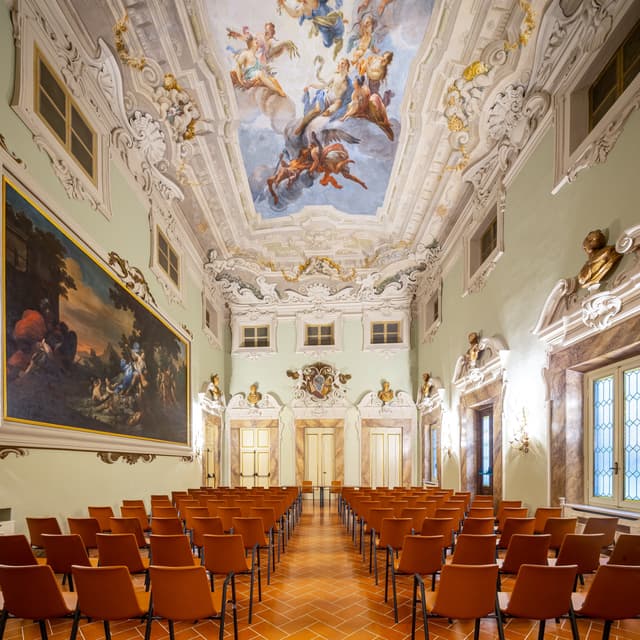 NH_Collection_Firenze_Palazzo_Gaddi_Meeting_Rooms_Theatre_Setup_Sala_Giordano_Paintings.jpg