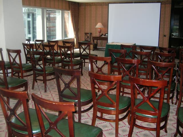 Speakers-theater.jpg