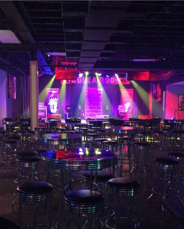 room-1.jpg
