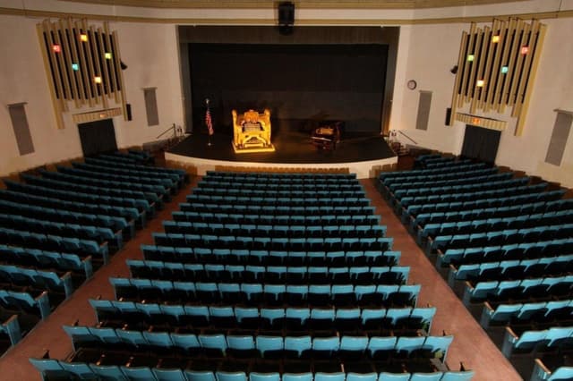 Auditorium1.jpg