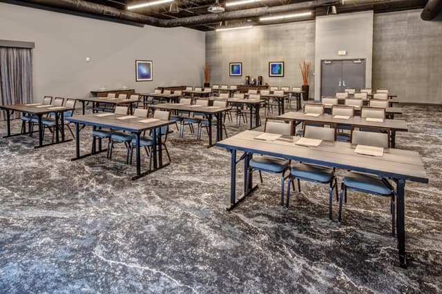 bnacc-classroom-1257-hor-clsc.jpg