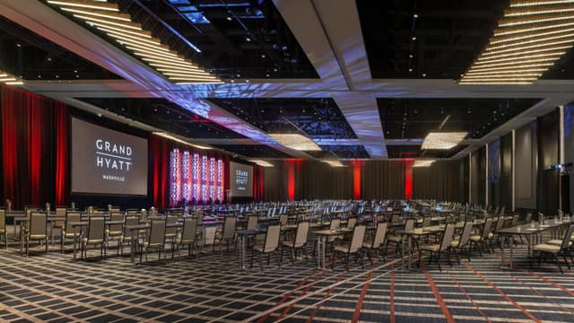 Grand-Hyatt-Nashville-P005-Grand-Hall-Classroom-Setup.jpg