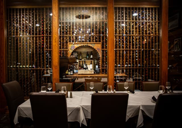 Private-Wine-Room-at-Keith-Youngs-02.jpg