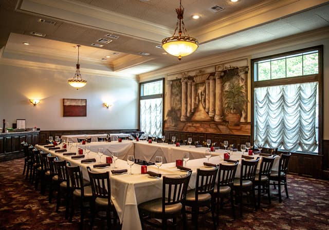 Banquet-Room-for-Events-Keith-Youngs-Steakhouse-02.jpg
