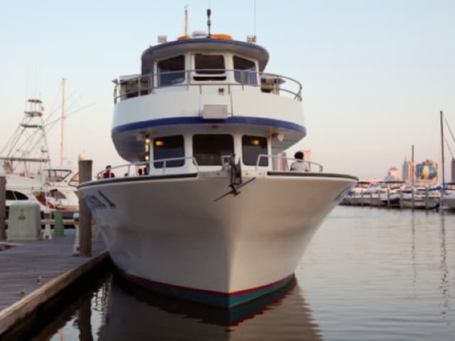 Boat_8_1.jpg