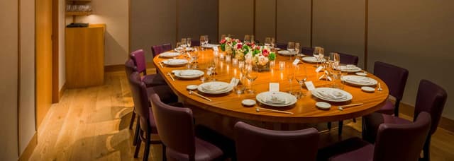 Houston-Events-Set-Up-PDR-Oval-Table.jpg